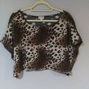 Fiona & purple crop top